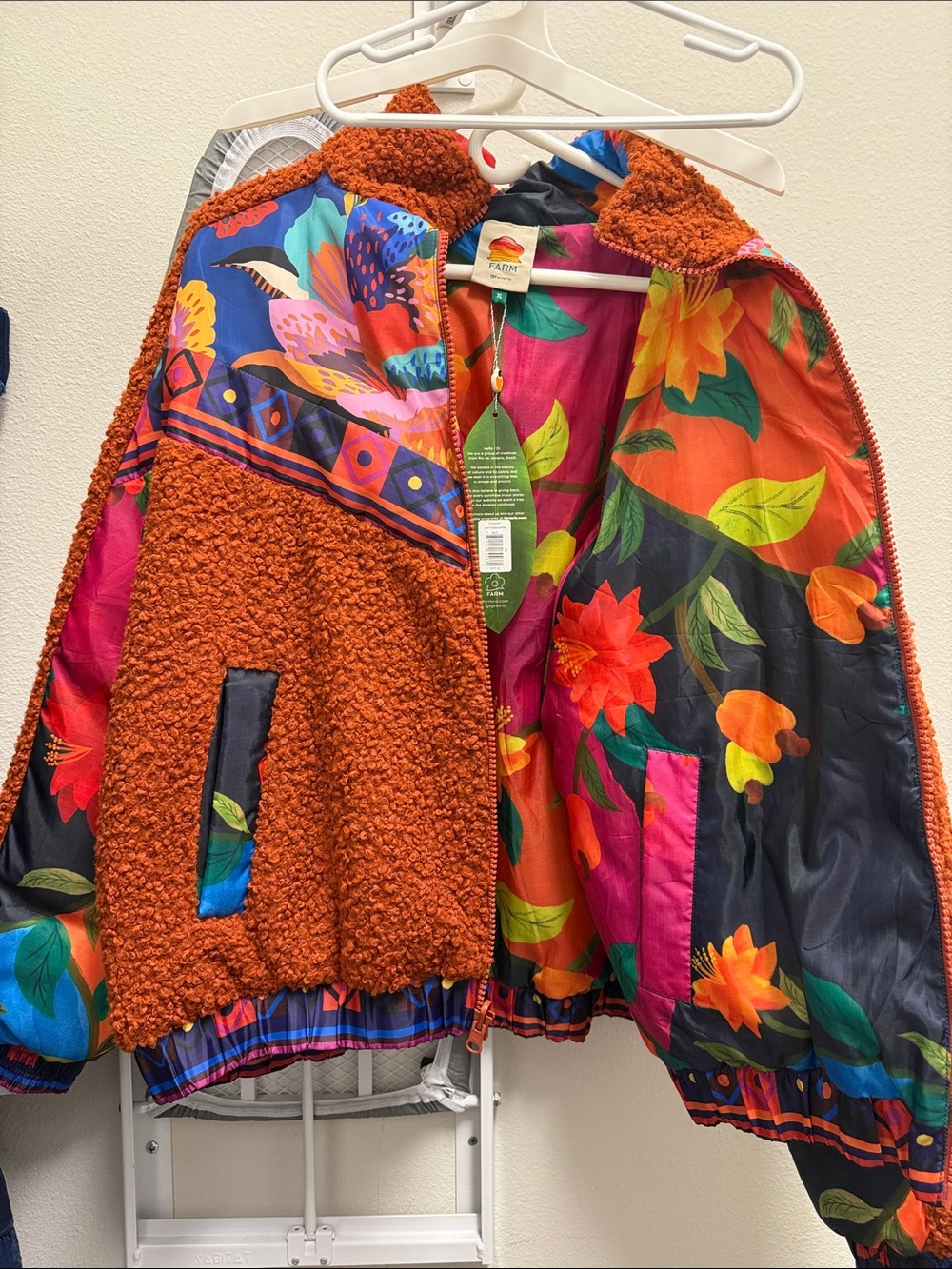 FARM Rio Lucy Floral Puffer Jacket - double sided puffer teddy jacket - NWT - Picture 9 of 11